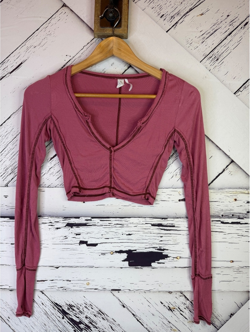 Urban Outfitters Y2K Grunge Raw Edge Sweet Dreams Long Sleeve Crop Top Women’s S